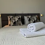 Melon Apartment *