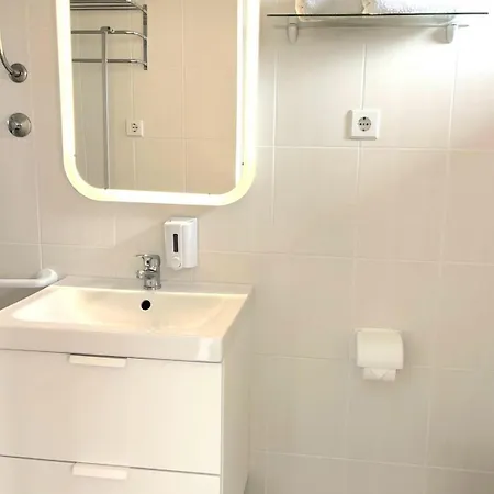 公寓 沃迪切麦伦公寓 沃迪切