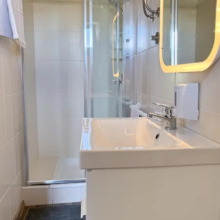 沃迪切麦伦公寓 公寓 沃迪切