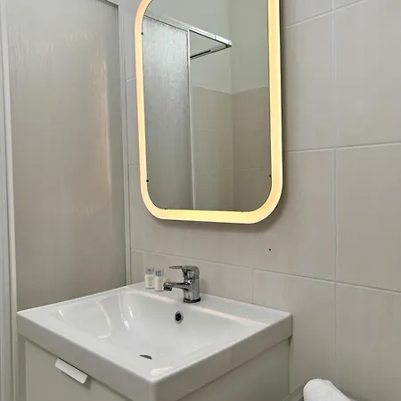 沃迪切麦伦公寓 沃迪切